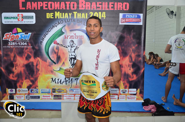 Robson Santos, categoria 60 kg - Campeão - Eunápolis