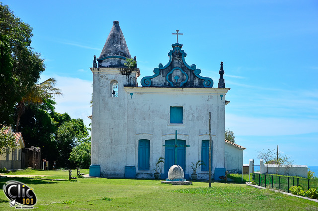 Santa Cruz Cabrália - Igreja Nossa Senhora da Conceição, construída no início do Século 18 no lugar da antiga Igreja da Vila de Santa Cruz. Teve como modelo a Igreja da Palma em Salvador.