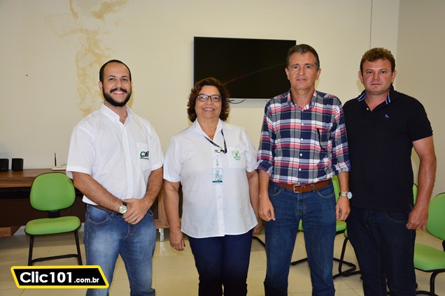 Diego Humberto (UFLA) / Eliane Meneses (Faeb) / Humberto Miranda (Faeb/Senar) / Ednardo Oliveira (Produtor rural) - Foto: CliC101 / Idalício Viana