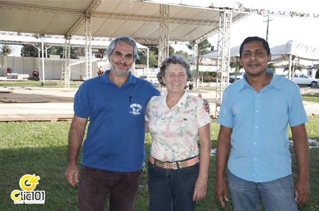 Gilberto Borlini (Presid. Sindicato) / Denair Covre (Casa da Amizade) / Jinivaldo Miranda (Presid.Rotary)