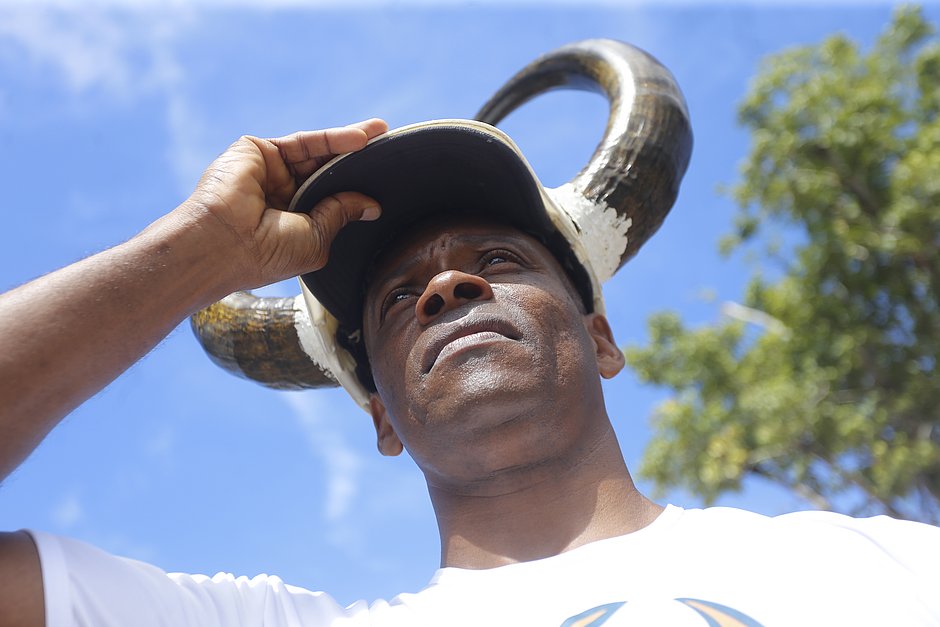 Antônio Fernando, atual líder dos cornos de Lauro de Freitas, ainda não teve coragem de casar de novo  (Foto: Marina Silva/CORREIO)