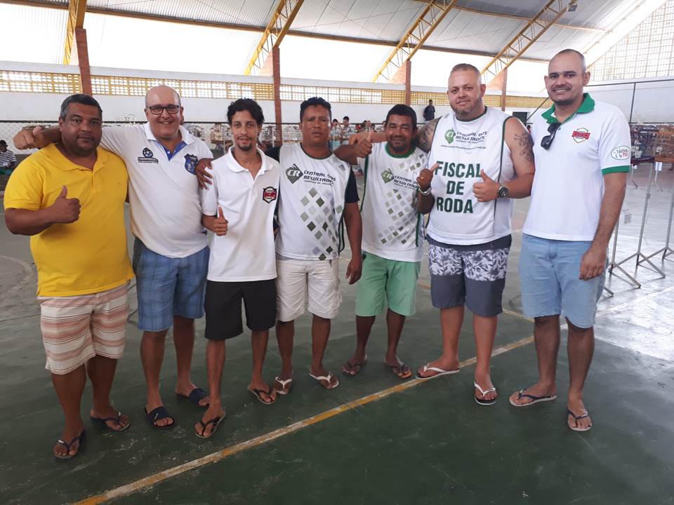 Bruno, Tão, Cleiton, Henrique, Doriedson, Leleco e Valber