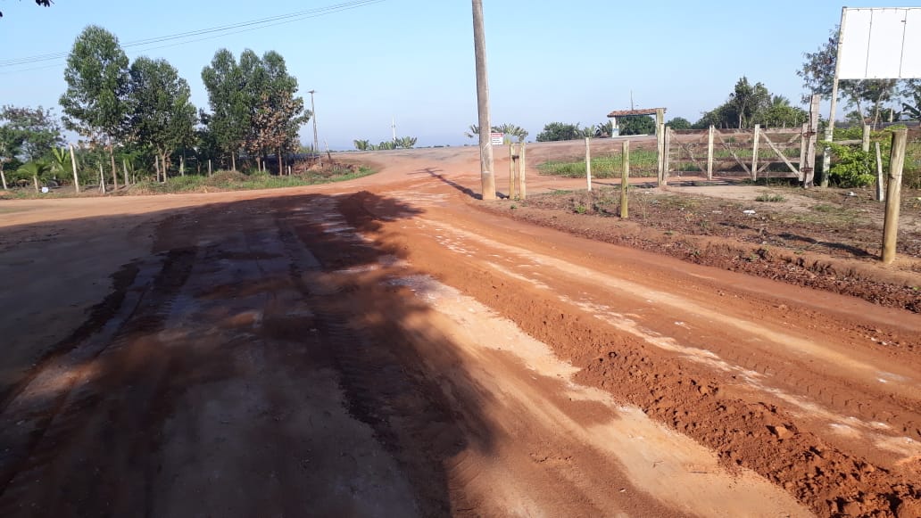 As condições das estradas da zona rural está melhorando a vida do homem do campo