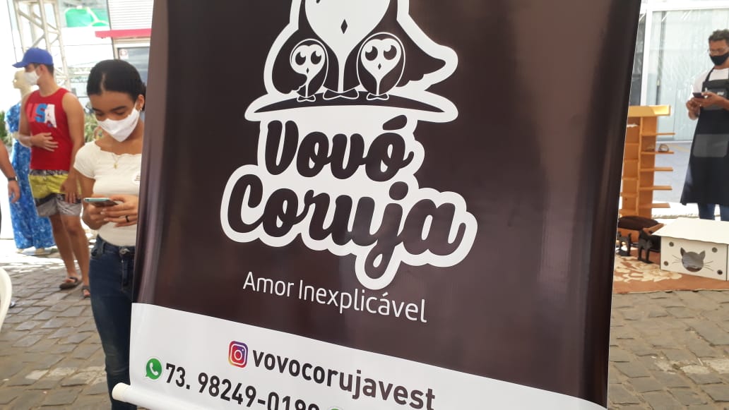 O evento foi uma iniciativa da rede de artesãos do município, com apoio da Prefeitura de Eunápolis 