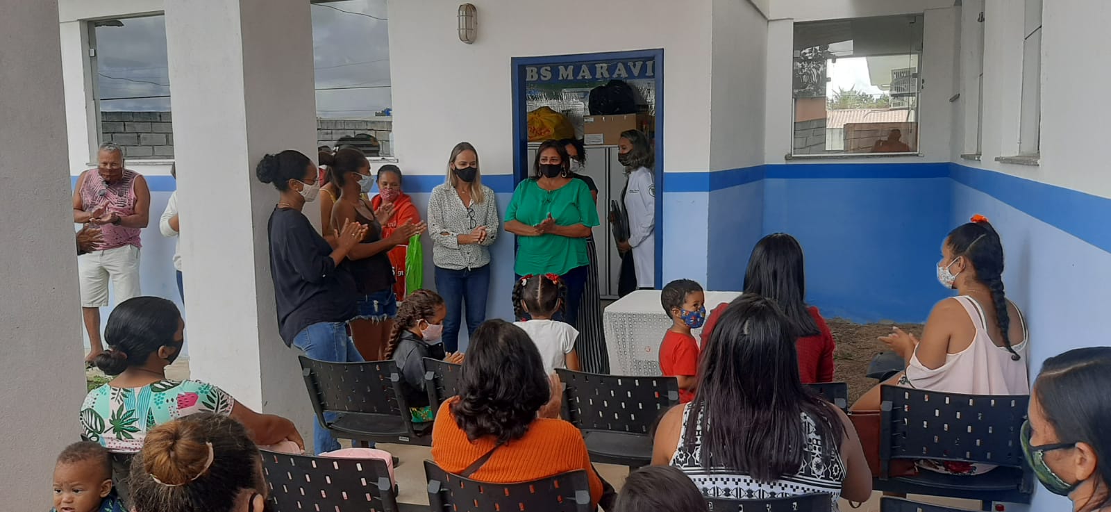 Equipe da Assistência Social presta serviço à população em situação de rua