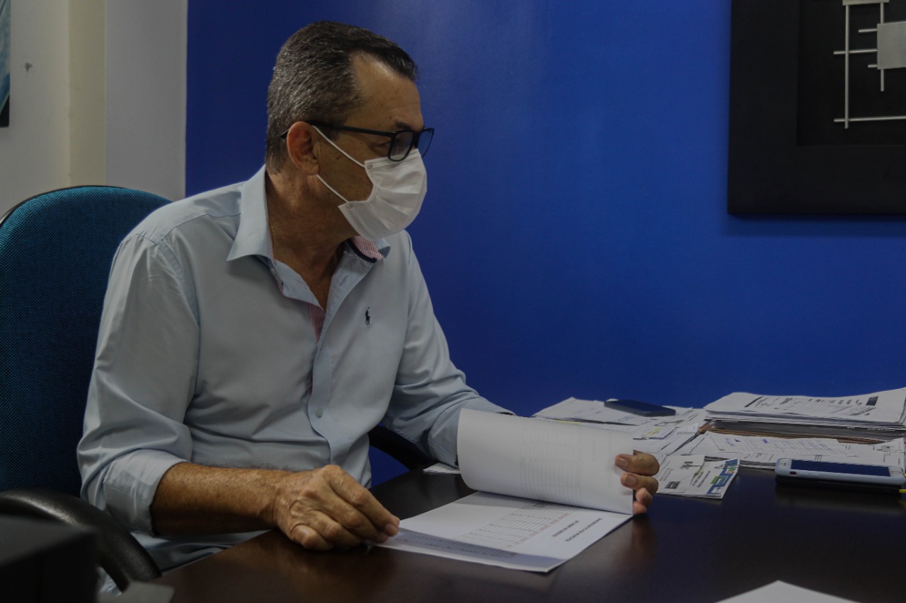 Diretor do Hospital Regional de Eunápolis, Lúcio França, apresentou dados importantes da unidade