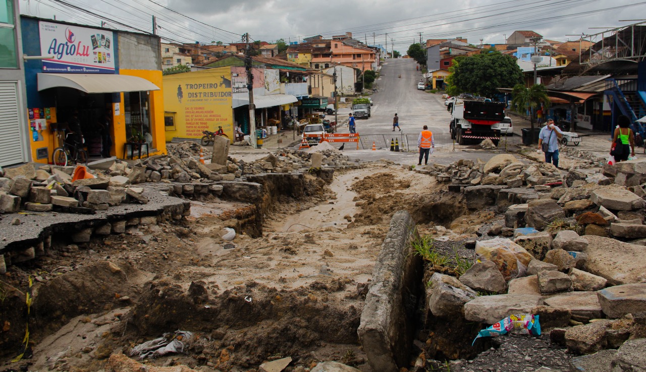 Fortes chuvas revelaram precariedade da infraestrutura urbana de Eunápolis