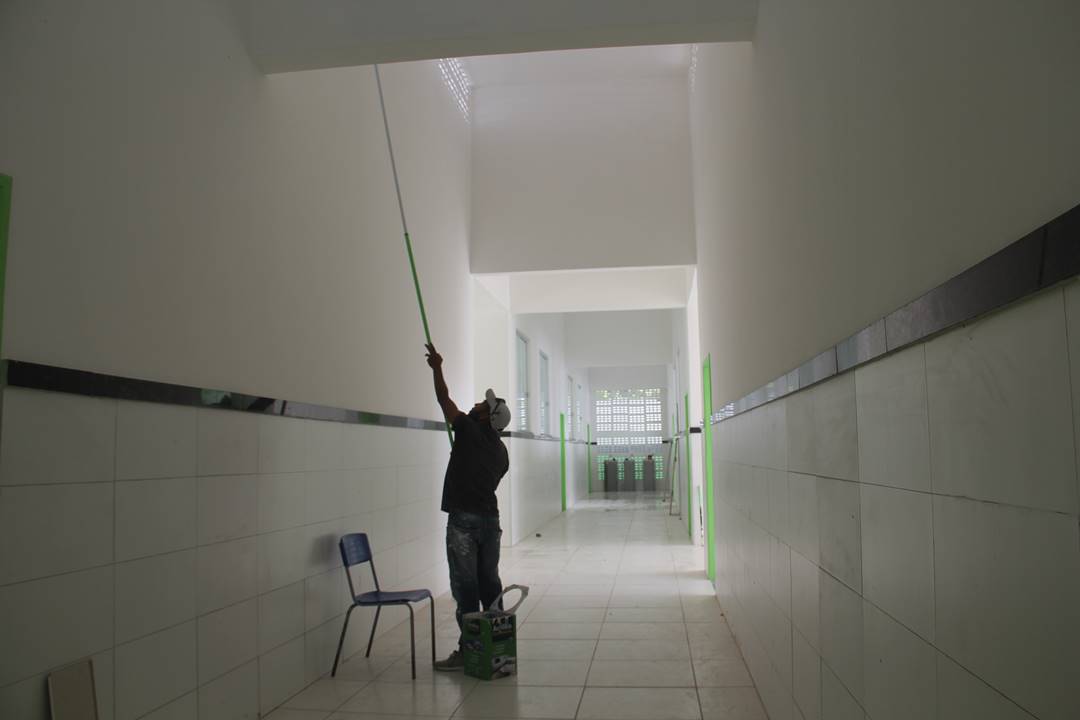 Obra de construção da escola está em fase de finalização