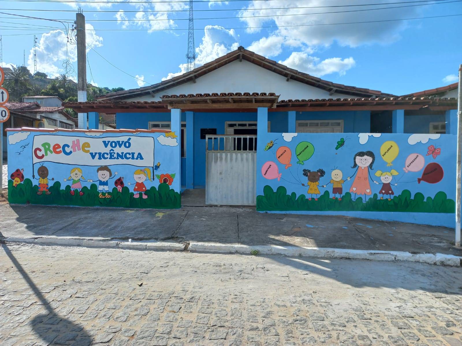 Creche Municipal Vovó Vicência - Reformada