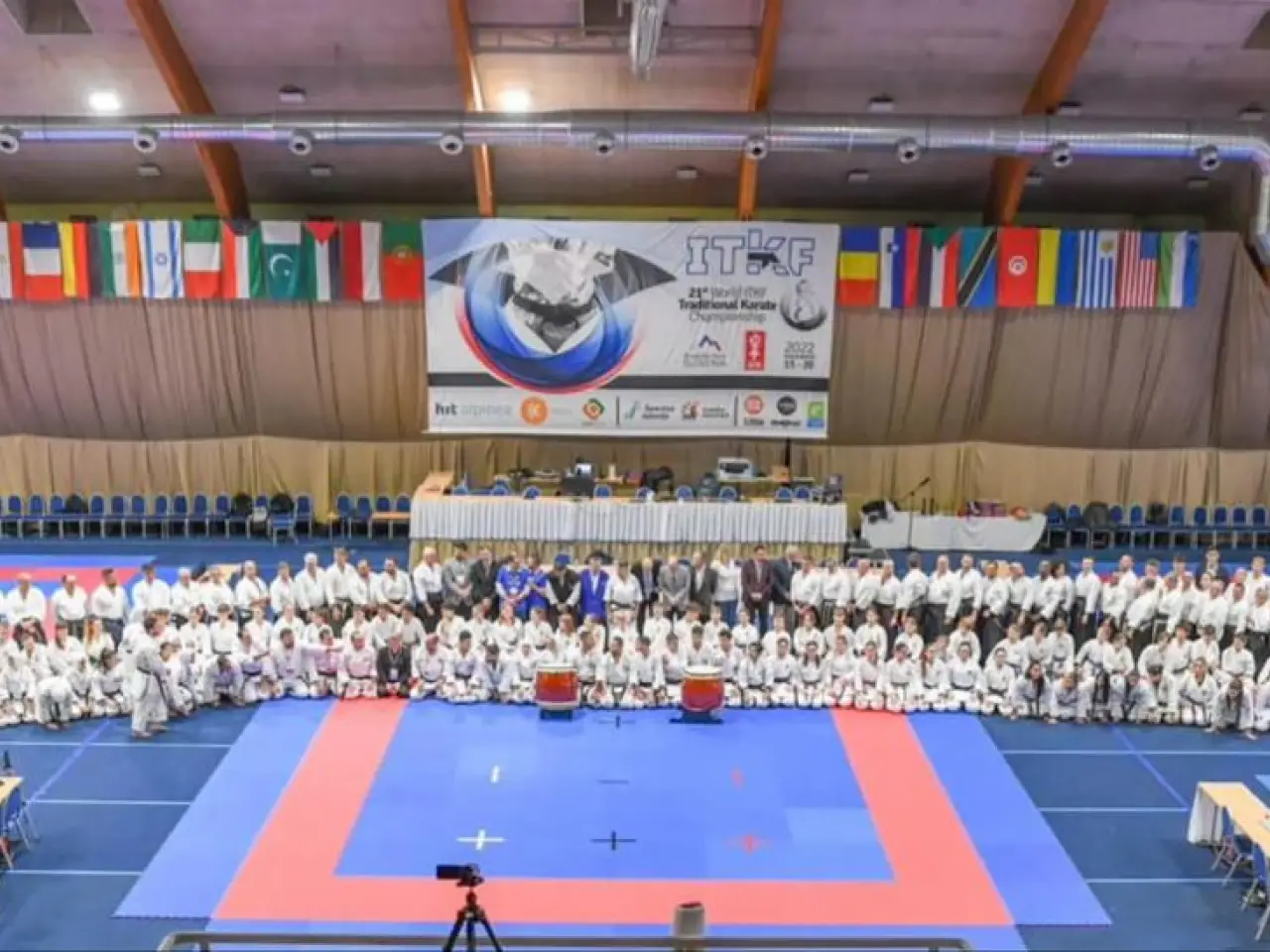 Campeonato Mundial de Karatê Tradicional reúne atletas de diferentes países; edição de 2026 será realizada em outubro, no Cairo, no Egito. Foto: Divulgação/ITKF