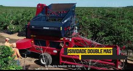Recolhedora Double Master 4CR, maior produtividade e melhor custo benefício para médias e grandes propriedades, a máquina perfeita para a lavoura, está na Pianna Rural