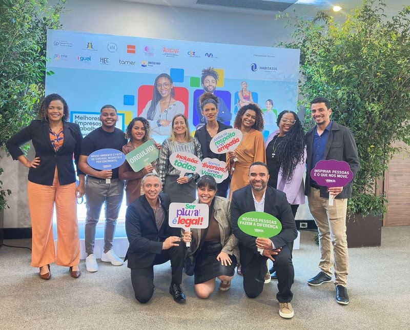 Equipe Veracel Celulose em cerimônia promovida pelo GPTW