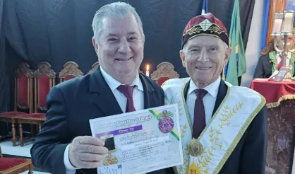 Ademor Bindeli, o mais novo Missionário da Filosofia, é elevado ao Grau 30 no Conselho de Kadosch Filosófico