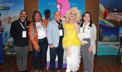 Porto Seguro fortalece turismo inclusivo na maior feira LGBT+ da América Latina