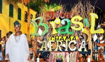 Bloco Brasil Chama África abre o Carnaval com cortejo cheio de rítmo