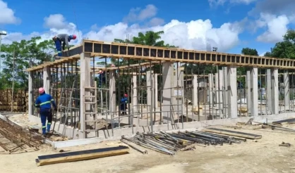 Obras de novas escolas e creche seguem em ritmo acelerado com recursos próprios