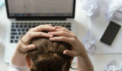 Novas regras sobre saúde mental no trabalho entram em vigor e exigem mudança cultural nas empresas