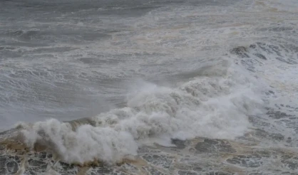 Marinha alerta para ventos de até 75 km/h no litoral da Bahia