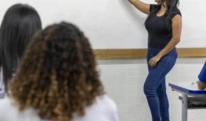 Senado aprova novo piso nacional de professores para 2026
